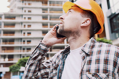 Telefonische Erreichbarkeit auf der Baustelle für kleine Handwerksbetriebe
