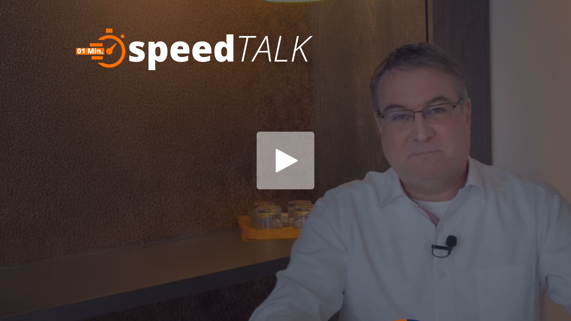 Vorschaubild für den ecotel speedTalk mit Oliver Jansen