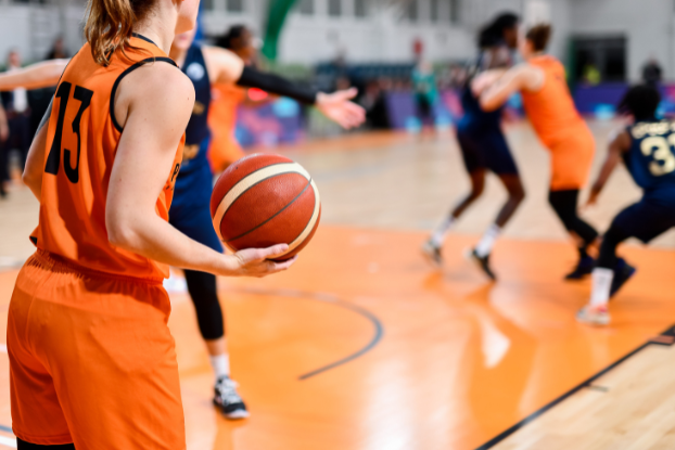 Basketball-Spiel in Halle